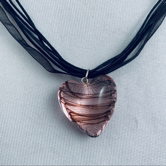 Black multi-strand ribbon and pink glass heart necklace - Picture 5 of 6